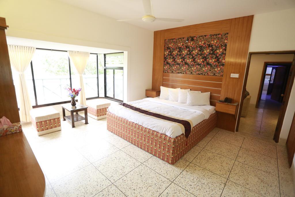 Nagar Valley Hotel Ltd. Dhaka Extérieur photo